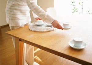 アンティークで可愛いシャビー家具